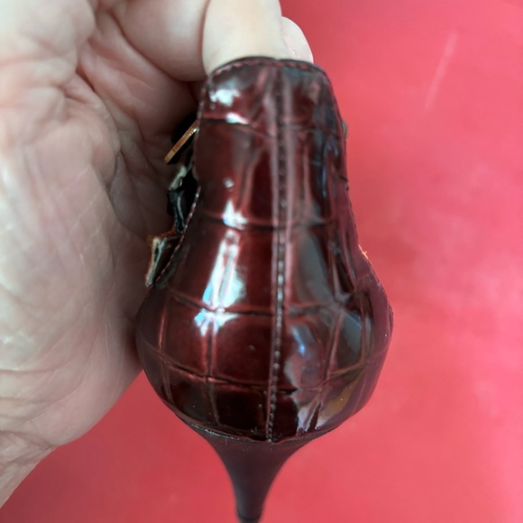 Aldo stiletto shoes, like new- rarely worn, dressy, party, office - Picture 7 of 14